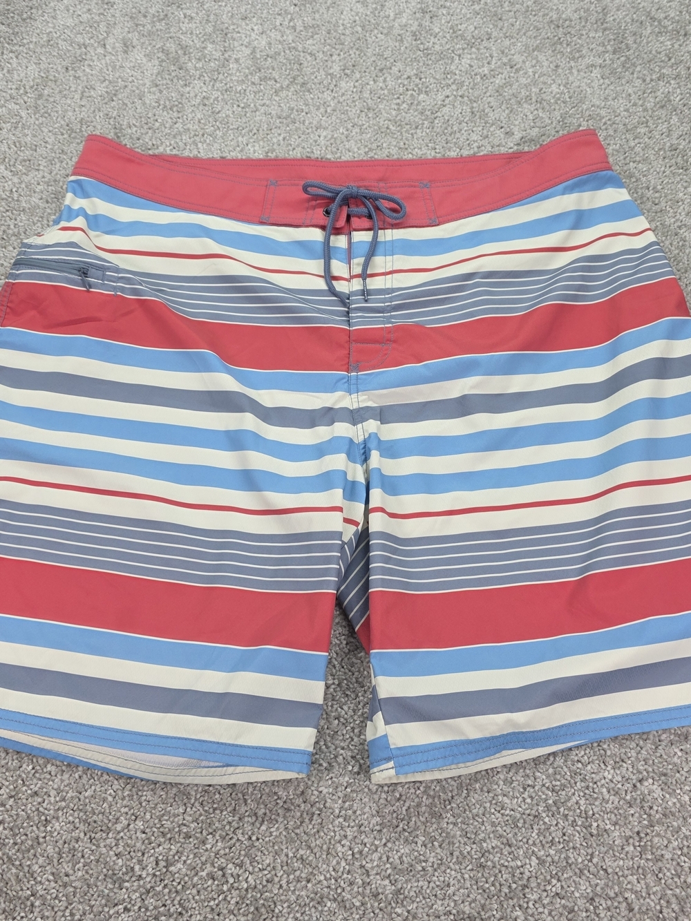 Vineyard Vines Preppy Stripe Men's Red Blue Striped Swim Trunks - Unknown Brand